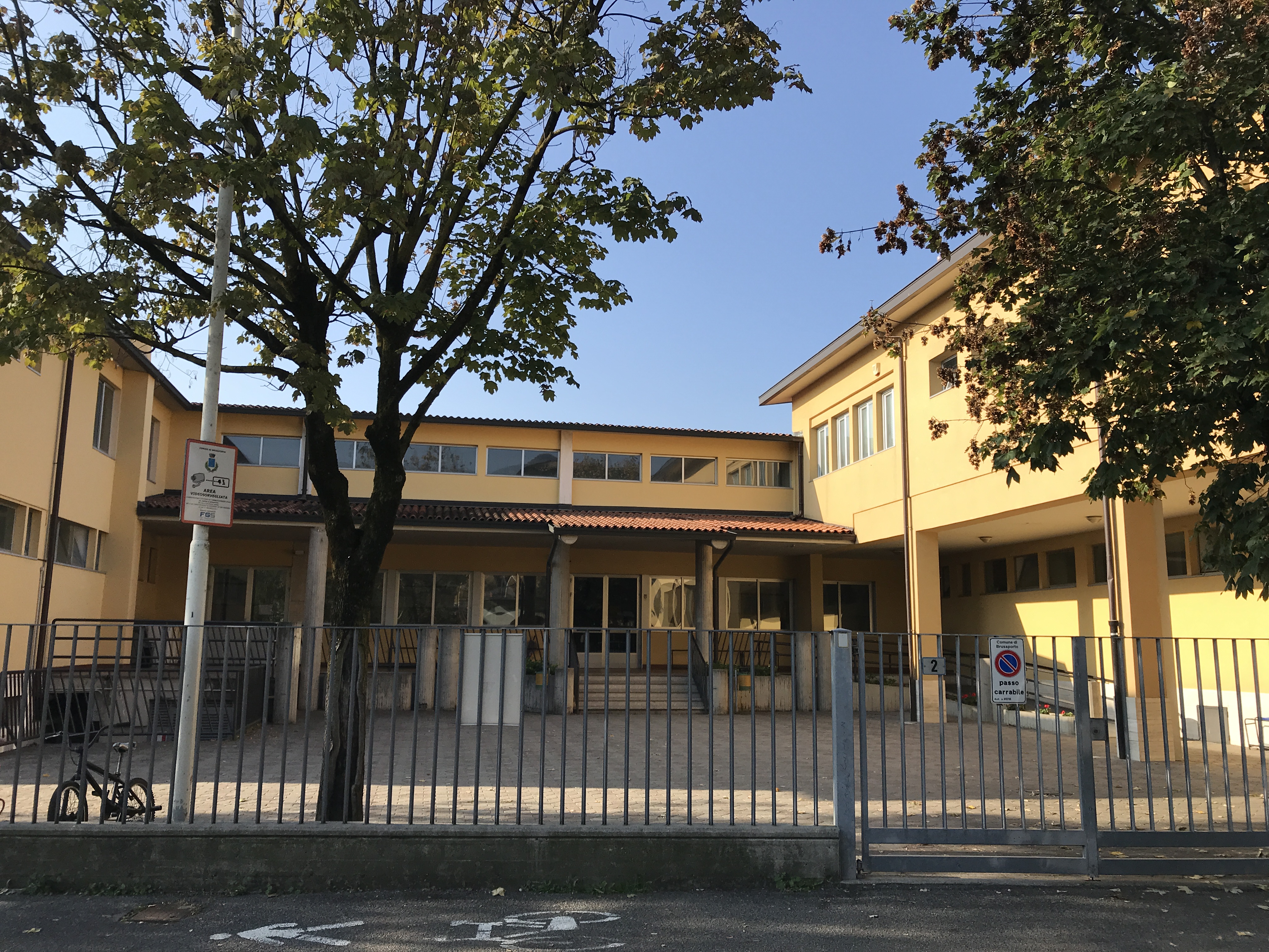 Immagine che raffigura Riparte la scuola