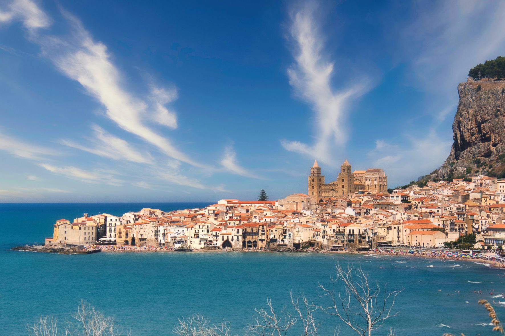 Immagine che raffigura Aperte le iscrizioni per il viaggio in Sicilia